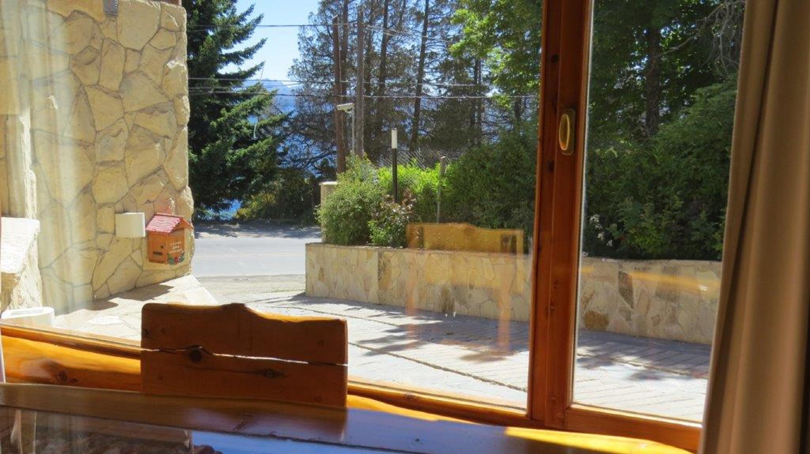 Apart Altos Del Nahuel San Carlos de Bariloche Bagian luar foto